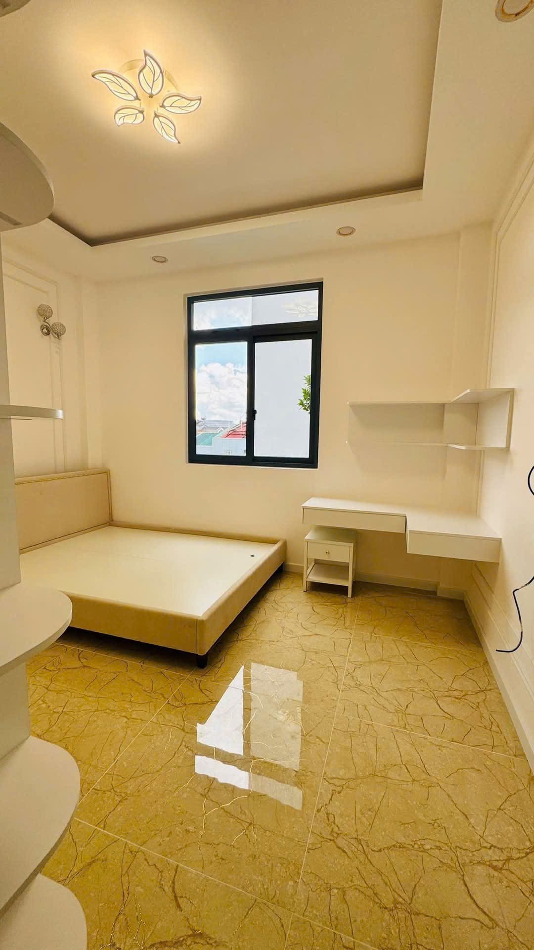 Cần Bán gấp Nhà đẹp đường Mê Linh, Đà Lạt giá 13.6 tỷ - Ảnh 1